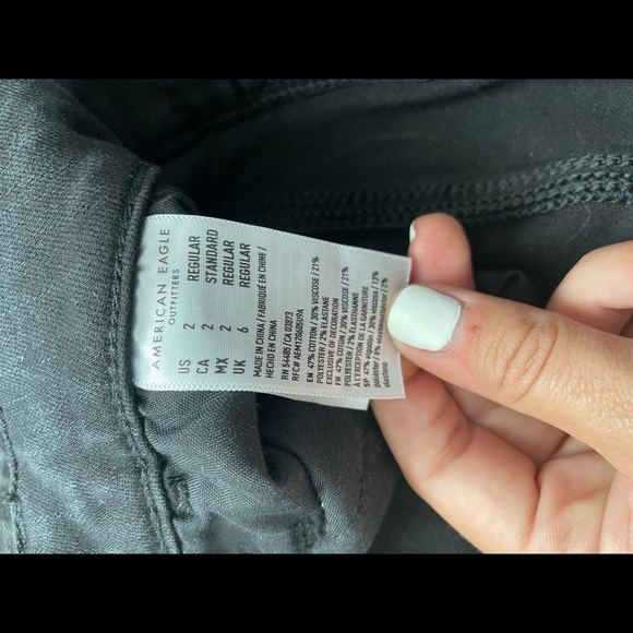 American Eagle Jeans - Picture 3 of 3